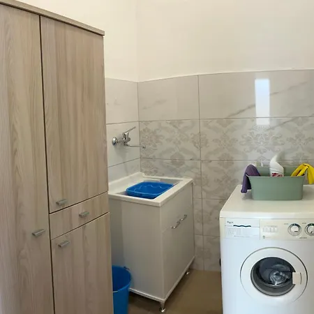 Glicine アパート *