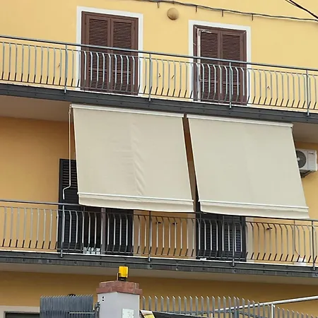 Glicine アパート *